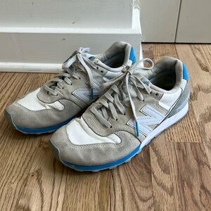 Women’s sz 7.5 new balance 696